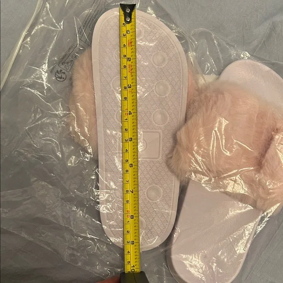 Fluffy Pink Slippers - Picture 3 of 5